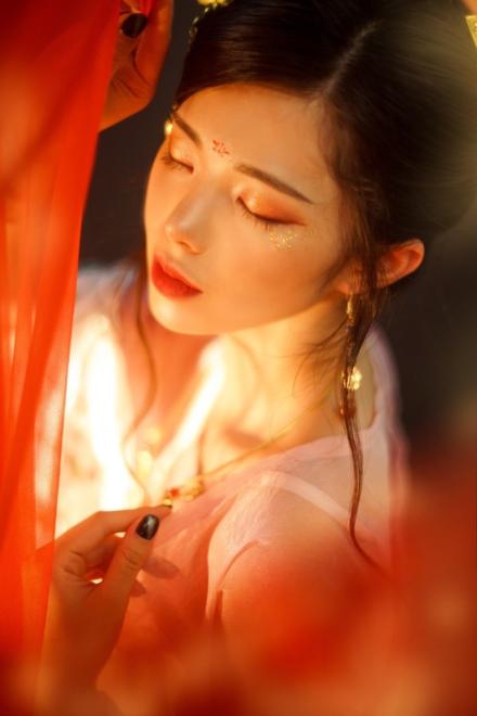 Nữ Xứng Ác Độc Thành Toàn Ban Đoàn Sủng