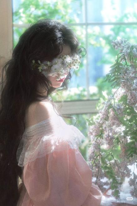 Xuyên Nhanh: Khi Nữ Phụ Trở Thành Vạn Người Mê