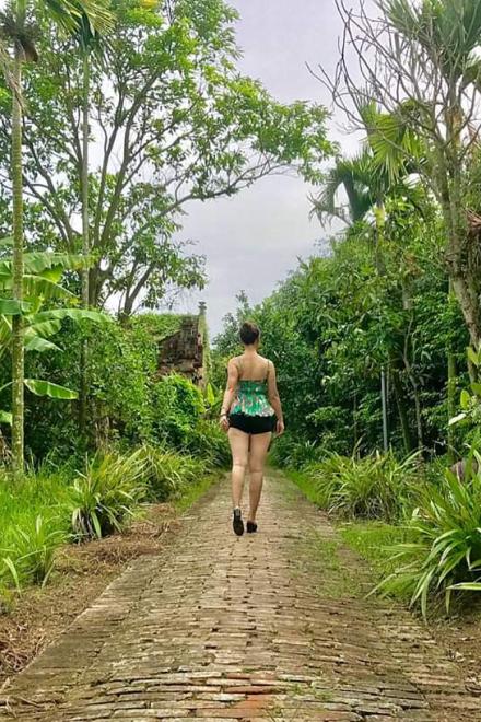 Tiệm Quan Tài Tùy Duyên