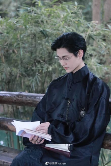 Thiếu Gia Ăn Chơi Trác Táng Trọng Sinh